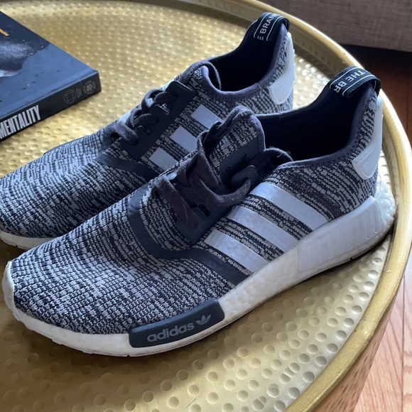 adidas NMD R1 Glitch 'Grey' - Picture 3 of 5